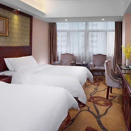 Vienna Hotel Changsha Mid Furong Road Экстерьер фото
